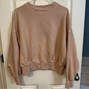 Women’s Aerie Light Tan Cozy Cropped Crew, size Large